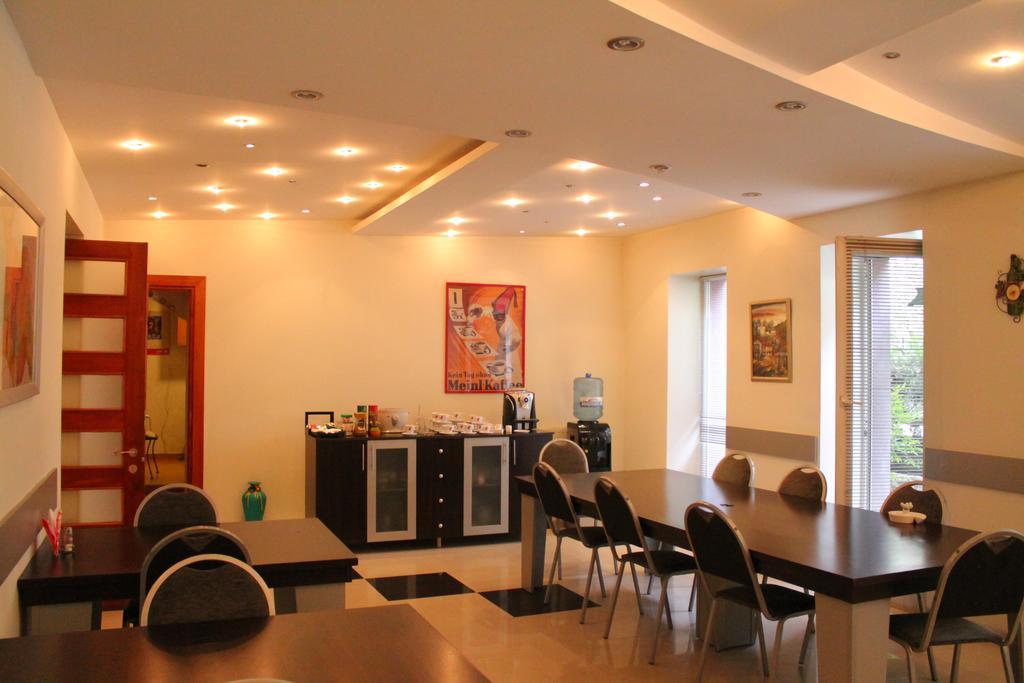 Apartment Vake Tiflis Exterior foto