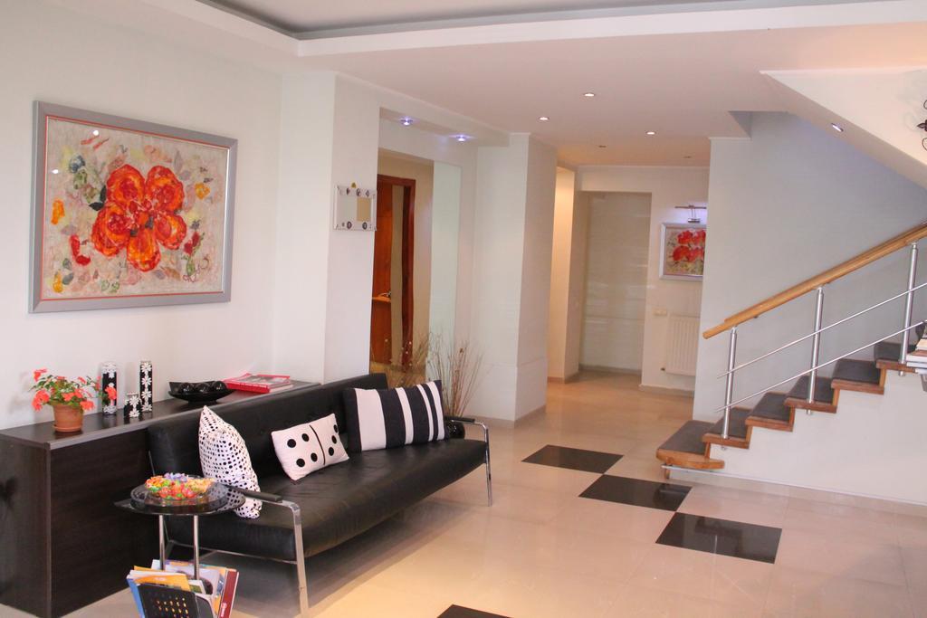 Apartment Vake Tiflis Exterior foto